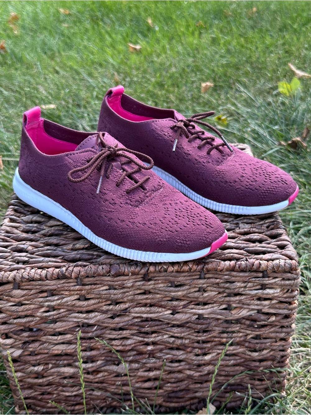 Cole Haan 2.zerogrand.  Maroon.  Zero Grand Stichlite Oxford women’s 6